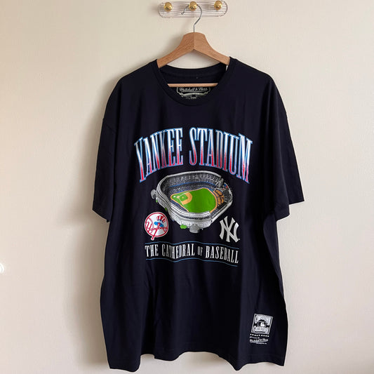 Men's MLB Old Yankee Stadium Tee NY Yankees - Navy - Size XXXL