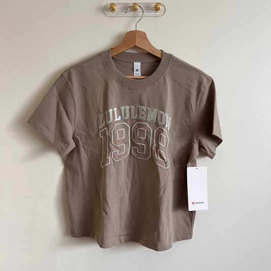 Lululemon Relaxed-Fit Cotton Jersey Tee *Graphic - Sheer Oak - Size 4