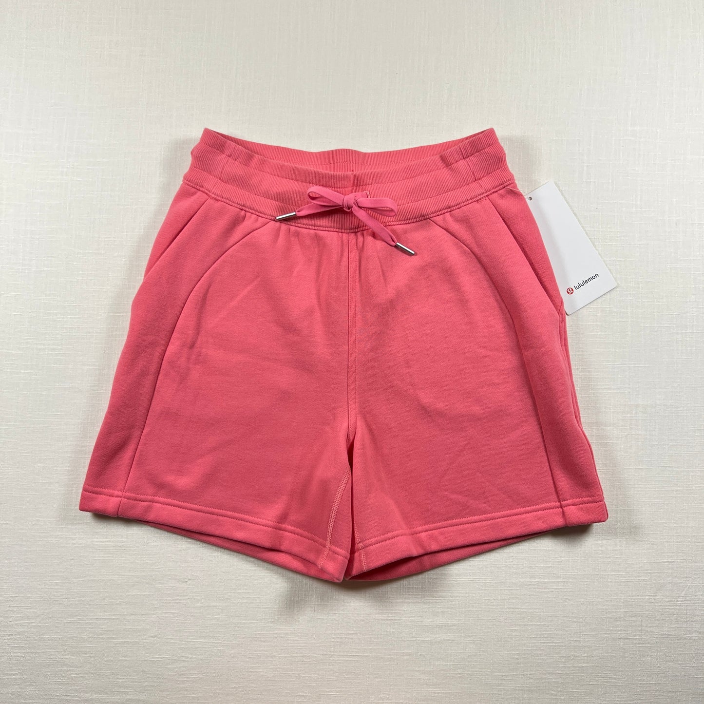 Lululemon Scuba High-Rise Short 5" - Sakura Pink - Size 4 (XS)